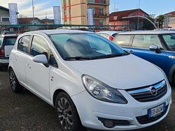 Bianco Usata 2010 Opel Corsa Edition Tre volumi | 3999 € (Cara)