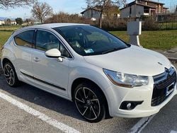 Bianco Usata 2011 DS Automobiles DS4 Sport Chic Tre volumi | 7990 € (Molto cara)