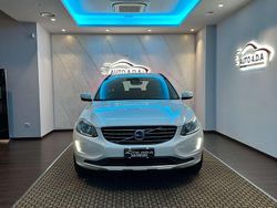 Bianco Usata 2017 Volvo XC60 Kinetic SUV | 14.900 € (Buon prezzo)