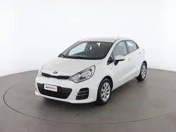 Bianco Usata 2015 Kia Rio Active Tre volumi | 7999 € (Buon prezzo)