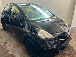 Nero Usata 2010 Toyota Aygo Sol Due volumi | 3490 € (Ottimo prezzo)