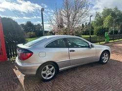 Argento Usata 2003 Mercedes C180 Avantgarde Tre volumi | 4350 € (Buon prezzo)