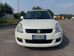 Bianco Usata 2008 Suzuki Swift GL Tre volumi | 2400 € (Ottimo prezzo)