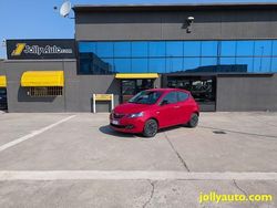 Rosso / pastello Usata 2023 Lancia Ypsilon Gold Due volumi | 12.900 € (Buon prezzo)