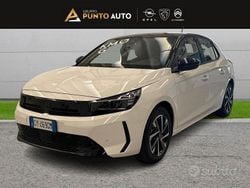 Bianco Nuova 2025 Opel Corsa Tre volumi | 18.400 € (Buon prezzo)