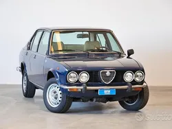 Blu/azzurro Usata 1981 Alfa Romeo Alfetta Tre volumi | 12.900 €