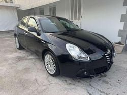 Nero Usata 2013 Alfa Romeo Giulietta Exclusive Tre volumi | 3900 € (Ottimo prezzo)