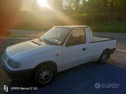Usata 1998 Skoda Pick-up Pick-up | 1000 €