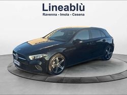 Nero Usata 2022 Mercedes A180 Tre volumi | 27.200 € (Buon prezzo)
