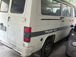 Bianco Usata 1993 Nissan Trade | 1200 €