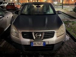 Grigio Usata 2008 Nissan Qashqai Acenta SUV | 2200 € (Ottimo prezzo)