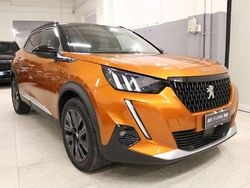 Arancione Usata 2021 Peugeot 2008 GT SUV | 16.100 € (Buon prezzo)