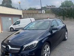 Blu/azzurro Usata 2016 Mercedes A180 SE Monovolume | 15.000 € (Buon prezzo)