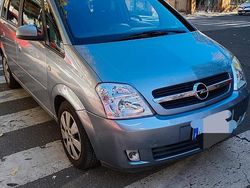 Usata 2004 Opel Meriva Cosmo Monovolume | 1600 € (Buon prezzo)