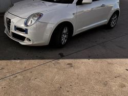 Bianco Usata 2010 Alfa Romeo MiTo Due volumi | 700 € (Super prezzo)
