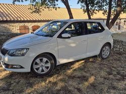 Usata 2014 Skoda Fabia Ambition Due volumi | 7000 € (Molto cara)