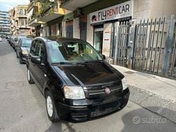 Nero Usata 2012 Fiat Panda Dynamic Tre volumi | 5600 € (Buon prezzo)