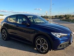Blu Usata 2020 Alfa Romeo Stelvio Executive SUV | 19.990 € (Buon prezzo)