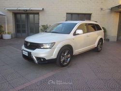 Bianco perlato Usata 2015 Fiat Freemont Black Code SUV | 9800 € (Buon prezzo)