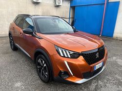 Arancione Usata 2020 Peugeot 2008 GT-line SUV | 17.900 € (Cara)