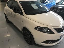 Bianco Usata 2022 Lancia Ypsilon S Due volumi | 11.900 € (Buon prezzo)