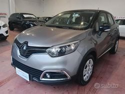 Grigio Usata 2017 Renault Captur SUV | 8900 € (Buon prezzo)