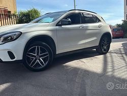 Usata 2018 Mercedes GLA220 SUV | 20.900 € (Molto cara)