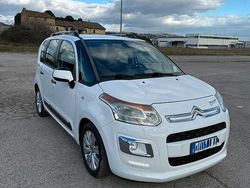 Bianco Usata 2013 Citroën C3 Picasso Exclusive Monovolume | 5900 € (Buon prezzo)