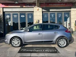 Grigio Usata 2009 Renault Mégane III Dynamique Tre volumi | 4990 € (Cara)