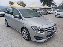 Argento Usata 2015 Mercedes B180 Monovolume | 14.500 € (Molto cara)
