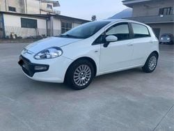 Usata 2011 Fiat Grande Punto S Due volumi | 3999 € (Buon prezzo)