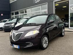 Viola Usata 2012 Lancia Ypsilon Due volumi | 3990 € (Buon prezzo)