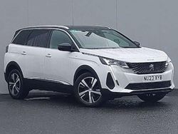 Bianco banchisa Usata 2022 Peugeot 5008 Allure SUV | 28.900 € (Buon prezzo)