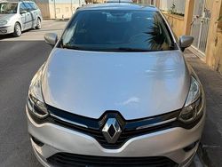 Grigio Usata 2018 Renault Clio IV Tre volumi | 7700 € (Buon prezzo)