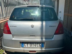 Grigio Usata 2003 Suzuki Swift Due volumi | 3000 €