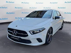 Bianco Usata 2021 Mercedes A200 Edition Due volumi | 24.900 € (Ottimo prezzo)