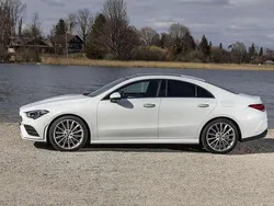 Usata 2022 Mercedes CLA180 Executive Tre volumi | 23.900 € (Super prezzo)