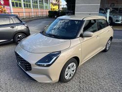 Arancione Nuova 2025 Suzuki Swift Due volumi | 16.900 € (Ottimo prezzo)