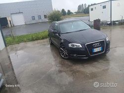 Nero Usata 2012 Audi A3 Attraction Tre volumi | 7200 € (Ottimo prezzo)