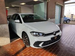 Bianco Usata 2022 VW Polo Tre volumi | 14.290 € (Ottimo prezzo)