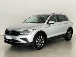 Grigio Usata 2022 VW Tiguan Life SUV | 22.300 € (Buon prezzo)