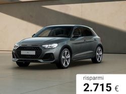 Grigio chronos metallizzato nero mito me Nuova 2026 Audi A1 Comfort Tre volumi | 31.850 € (Buon prezzo)