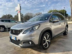 Argento Usata 2019 Peugeot 2008 Allure SUV | 11.500 € (Super prezzo)