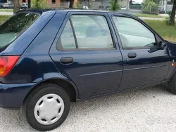Usata 1996 Ford Fiesta Due volumi | 1500 € (Buon prezzo)