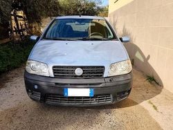 Usata 2006 Fiat Punto Due volumi | 1200 € (Ottimo prezzo)