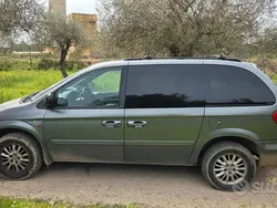 Usata 2006 Chrysler Grand Voyager Monovolume | 3300 € (Buon prezzo)