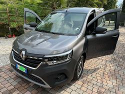 Grigio Usata 2022 Renault Kangoo Furgone | 15.000 € (Cara)
