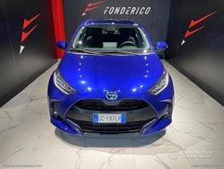 Blu Usata 2020 Toyota Yaris Hybrid Trend Tre volumi | 15.500 € (Buon prezzo)