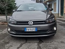 Usata 2017 VW Polo Tre volumi | 11.000 € (Cara)