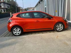 Usata 2025 Renault Clio V Evolution Tre volumi | 16.500 € (Buon prezzo)